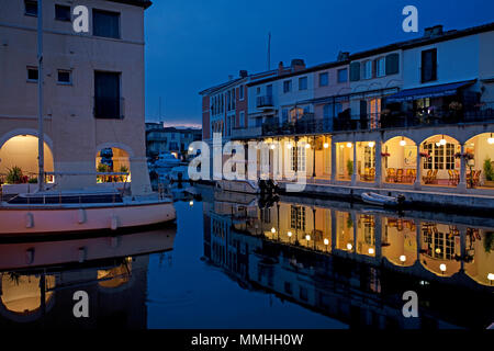 Port Grimaud, night, lagoon city at Gulf of Saint-Tropez, Cote d'Azur, South France, France, Europe Stock Photo