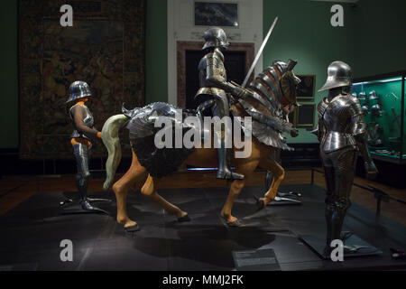 Medieval armours on display in the Imperial Armoury (Hofjagd- und Rüstkammer) in Vienna, Austria. Stock Photo