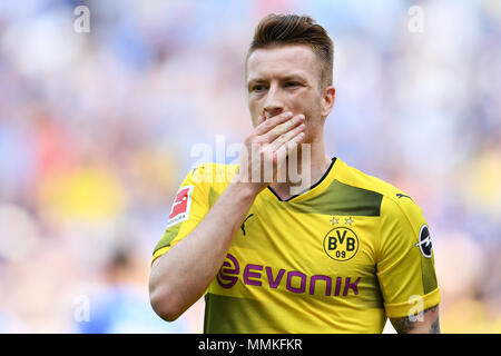 12 May 2018, Germany, Sinsheim: Soccer, German Bundesliga, TSG 1899 Hoffenheim vs Borussia Dortmund at the Rhein-Neckar-Arena. Dortmund's Marco Reus. Photo: Uwe Anspach/dpa - IMPORTANT NOTICE: Due to the German Football League·s (DFL) accreditation regulations, publication and redistribution online and in online media is limited during the match to fifteen images per match Stock Photo