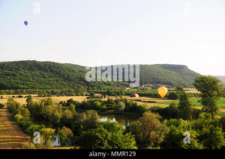 Hot Air Balloons over Beynac-et-Cazenac, Dordogne, France Stock Photo