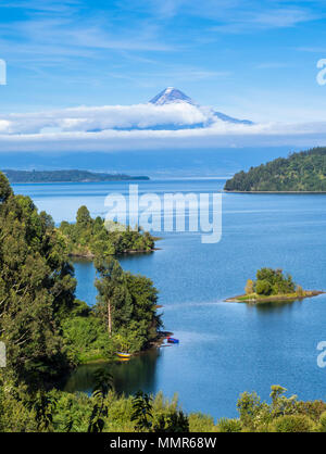 Chilean lake district,  lago llanquihue, volcano Osorno, Chile Stock Photo