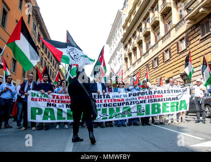 Rome, Italy. 12th May, 2018. Demonstration in Rome, organized by the Palestinian communities in Italy and by the Palestinian Arab Democratic Union in Italy (Udap) on the occasion of the 70th anniversary of the Nakba and against the recognition by the American president Donald Trump of Jerusalem as the Israeli capital. Credit: Patrizia Cortellessa/Pacific Press/Alamy Live News Stock Photo