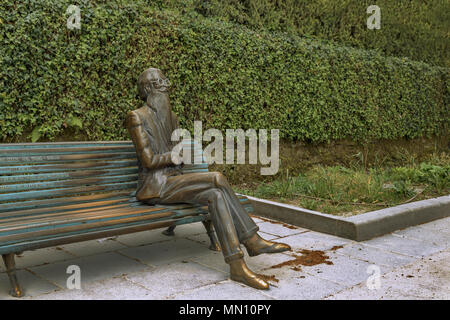 Statue of Valle Inclan sitting on the bench of Parque de la Alameda in Santiago de Compostela, province of A Coruña, region of Galicia, Spain, Europe Stock Photo