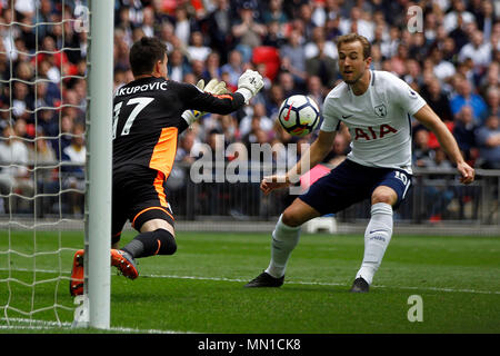 London, UK. 13th May, 2018. Harry Kane of Tottenham Hotspur ¨ in action. Premier League match, Tottenham Hotspur v Leicester City Wembley Stadium in London on Sunday 13th May 2018.  this image may only be used for Editorial purposes. Editorial use only, license required for commercial use. No use in betting, games or a single club/league/player publications . pic by Steffan Bowen/Andrew Orchard sports photography/Alamy Live news Stock Photo