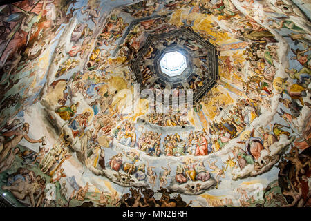 Frescoes on the dome of the Cattedrale di Santa Maria del Fiore, The Duomo (Cathedral) of Florence, UNESCO World Heritage Site. Tuscany, Italy, Europe Stock Photo