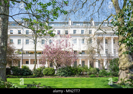 Garden in spring, Eaton Square, Belgravia, City of Westminster, Greater London, England, United Kingdom Stock Photo