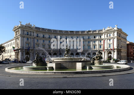 The Fountain of the Naiads at the Piazza della Repubblica, Rome, Italy. The fountain is also known as Fontana Esedra. Stock Photo