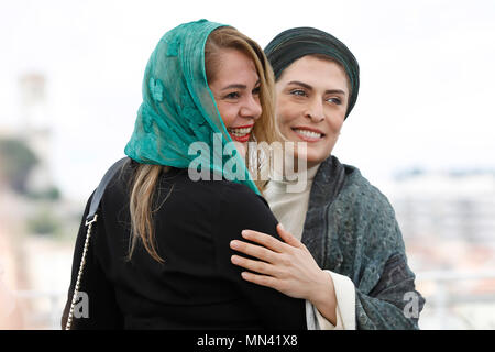 Mastaneh Mohajer and Behnaz Jafari at the '3 Faces / Se rokh' photocall  during the 71st Cannes Film Festival at the Palais des Festivals on May 13,  2018 in Cannes, France Stock Photo - Alamy