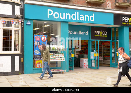 Poundland shop with people in Hitchin town centre, Hertfordshire, England Stock Photo