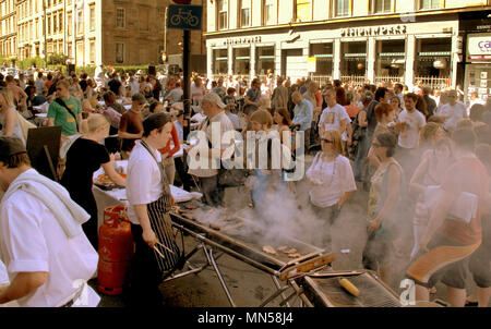 Gibson street gala west end festival  street party event tourists and locals Stock Photo