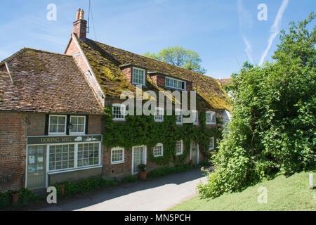 The mill at Goring-on-Thames in Oxfordshire, UK Stock Photo
