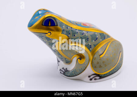 Royal Crown Derby bone china paperweight of a frog uk Stock Photo