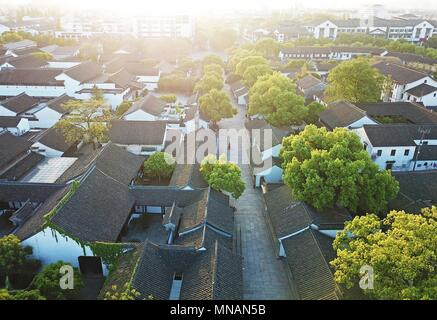 Shaoxin, Shaoxin, China. 16th May, 2018. Shaoxing, CHINA-15th May 2018: Aerial photography of famous Chinese writer Lu Xun's Former Residence in Shaoxing, east China's Zhejiang Province. Credit: SIPA Asia/ZUMA Wire/Alamy Live News Stock Photo