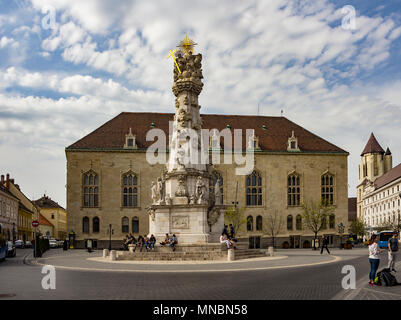 Budapest, Hungary Holy Trinity Square named after the Trinity column, built between 1710-1713, after a large plague. Baroque design by Philipp Ungleic Stock Photo