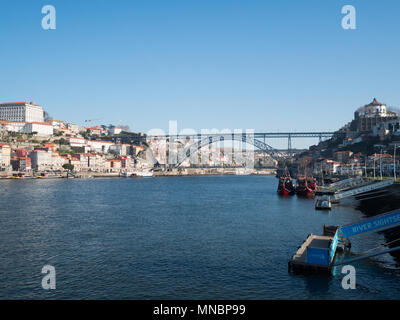 Dom Luis Bridge over Douro River between Oporto and Vila Nova de Gaia Stock Photo