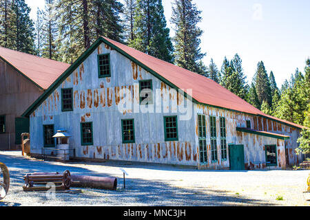 Vintage Rusty Tin Building Once Used In California Mining Operations ...