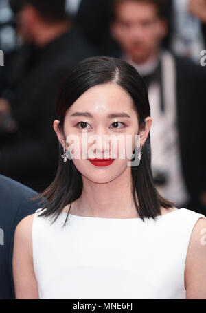 Jeon Jong-seo attends the red carpet for the ‘Project Y’ premiere