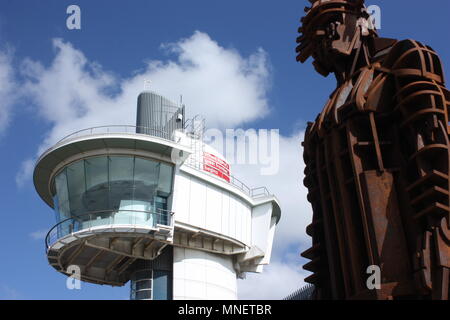 A statue of the Roman centurion Sentius Tectonicus at Segedunum fort in ...