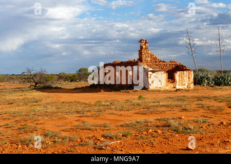 Stone ruin in Australian  landscape, Goldfields, Western Australia Stock Photo