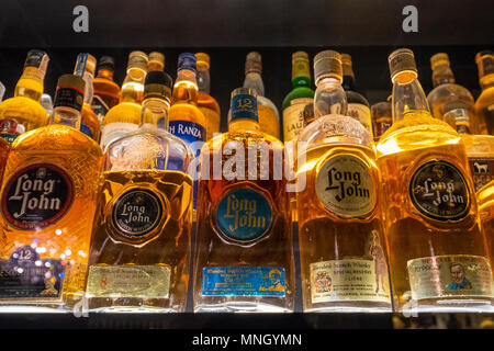 Long john scotch whisky hi-res stock photography and images - Alamy