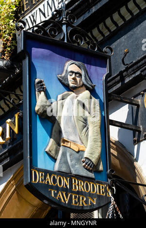 Detail of sign outside Deacon Brodie's Tavern on the Royal Mile in Edinburgh, Scotland, UK Stock Photo
