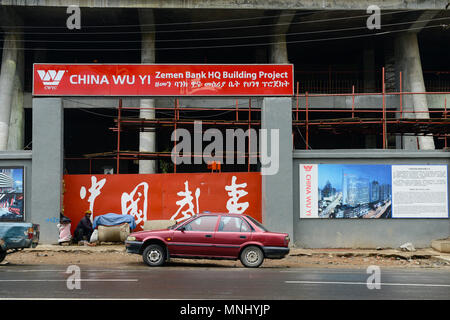 ETHIOPIA , Addis Ababa, chinese construction site of builder China Wu Yi, office tower and Zemen Bank HQ building under construction / AETHIOPIEN, Addis Abeba, Baustellen chinesischer Baufirmen Stock Photo