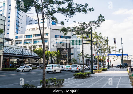 Bonifacio Global City, Taguig City, April 2, 2015: St. Luke's Medical Center at Bonifacio Global City Stock Photo