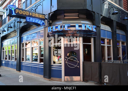 A trendy lounge near the Damen Avenue Blue Line station in Chicago's hip Wicker Park neighborhood. Stock Photo