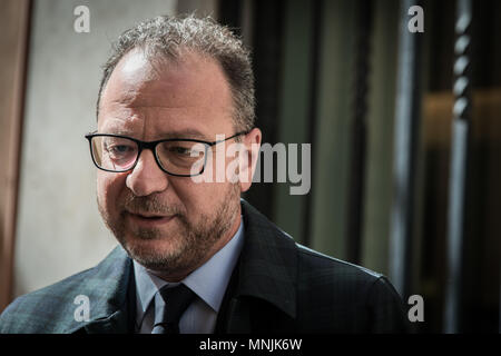 Rome, Italy. 15th May, 2018. Forza Italia deputy Giorgio Mulè enters the Chamber of Deputies on May 15, 2018 in Rome, Italy. Credit: Andrea Ronchini/Pacific Press/Alamy Live News Stock Photo