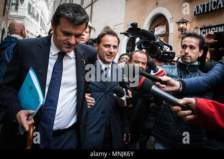 Rome, Italy. 15th May, 2018. Northern League (LN) deputy Gian Marco Centinaio enters the Chamber of Deputies on May 15, 2018 in Rome, Italy. Credit: Andrea Ronchini/Pacific Press/Alamy Live News Stock Photo