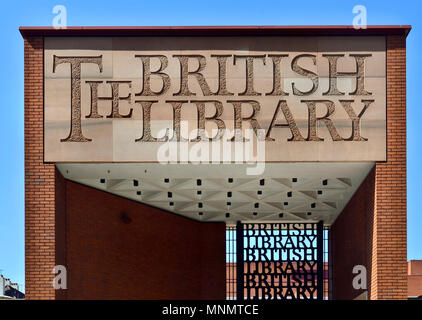 British Library main entrance on Euston Road, London, England, UK. Entrance gate designed by Lida and David Kindersley Stock Photo