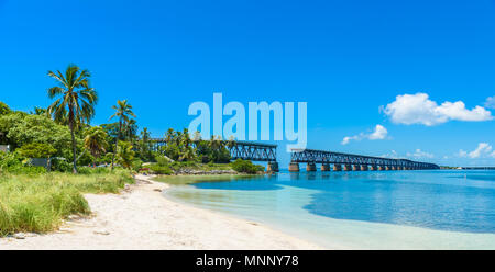 Bahia Honda State Park - Calusa Beach, Florida Keys - tropical coast with paradise beaches - USA Stock Photo