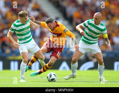 Hampden Park, Glasgow, UK. 19th May, 2018. Scottish Cup football final, Celtic versus Motherwell; Celtic's James Forrest tangles with Ryan Bowman of Motherwell Credit: Action Plus Sports/Alamy Live News Stock Photo