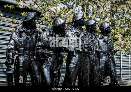 Tank crew memorial statues at Bovington Camp Tank Museum Stock Photo