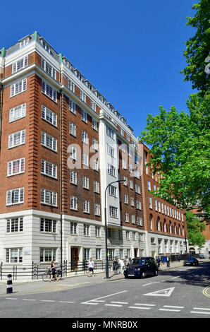 Tavistock Court, Art Deco mansion in Tavistock Square, Bloomsbury ...