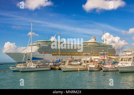 Cruise Ship In The Harbour, Oranjestad, Aruba, West Indies Stock Photo