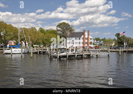 The Edenton waterfront Marina Stock Photo: 74440532 - Alamy