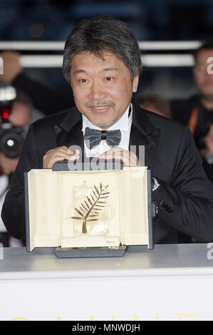 Cannes, France. 19th May, 2018. 71st Cannes Film Festival 2018, Photocall film Palme D'Or Winners. Pictured: Kore-Rda Hirokazu, Best Film Credit: Independent Photo Agency/Alamy Live News Stock Photo