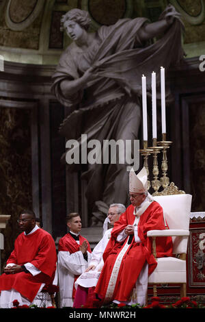 Rome, Italy. 20th May 2018.  (Holy See) POPE FRANCIS celebrates Pentecost massin St. Peter's Basilica at the Vatican. Credit: Evandro Inetti/ZUMA Wire/Alamy Live News Stock Photo