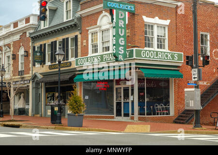 Goolricks Pharmacy, 901 Caroline Street, Fredericksburg, Virginia Stock Photo