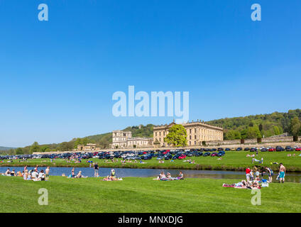 Crowds of visitors at Chatsworth Park on a busy May bank holiday weekend in 2018, Chatsworth House,  Derbyshire, England, UK Stock Photo