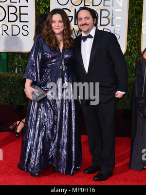 Melissa McCarthy, Ben Falcone  at the 2016 Golden Globe Awards at the Beverly Hilton in Los Angeles. January 10, 2016. Melissa McCarthy, Ben Falcone copy ------------- Red Carpet Event, Vertical, USA, Film Industry, Celebrities,  Photography, Bestof, Arts Culture and Entertainment, Topix Celebrities fashion /  Vertical, Best of, Event in Hollywood Life - California,  Red Carpet and backstage, USA, Film Industry, Celebrities,  movie celebrities, TV celebrities, Music celebrities, Photography, Bestof, Arts Culture and Entertainment,  Topix, vertical,  family from from the year , 2016, inquiry ts Stock Photo