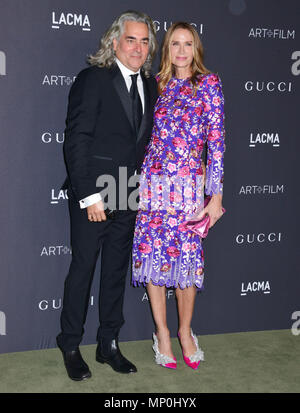 Mitch Glazer, Kelly Lynch at the Why Him Premiere at the Regency Bruin Theatre in Los Angeles. December 17, 2016.Mitch Glazer, Kelly Lynch ------------- Red Carpet Event, Vertical, USA, Film Industry, Celebrities,  Photography, Bestof, Arts Culture and Entertainment, Topix Celebrities fashion /  Vertical, Best of, Event in Hollywood Life - California,  Red Carpet and backstage, USA, Film Industry, Celebrities,  movie celebrities, TV celebrities, Music celebrities, Photography, Bestof, Arts Culture and Entertainment,  Topix, vertical,  family from from the year , 2016, inquiry tsuni@Gamma-USA.c Stock Photo