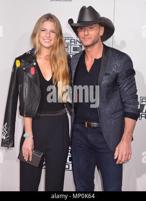 Tim McGraw, daughter Maggie Elizabeth McGraw 124 at the 2016 American