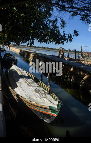 Small sailboats moored in the watercourse of El Palmar in the lagoon of Valencia (Albufera). Photo:Eduardo Manzana Stock Photo