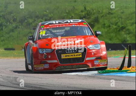 Andover, Hampshire, UK. 20th May, 2018. Ollie Jackson (AmDtuning/Cobra Exhausts) racing at Thruxton Race Circuit during the Dunlop MSA British Touring Car Championship at Thruxton Race Circuit, Andover, Hampshire, United Kingdom. With the highest average speed of any track visited by the BTCC, Thruxton's 2.4 mile circuit provides some of the biggest thrills and spills in motor sport and has earned a reputation of being a true driver's track. Credit: Michael Preston/Alamy Live News Stock Photo