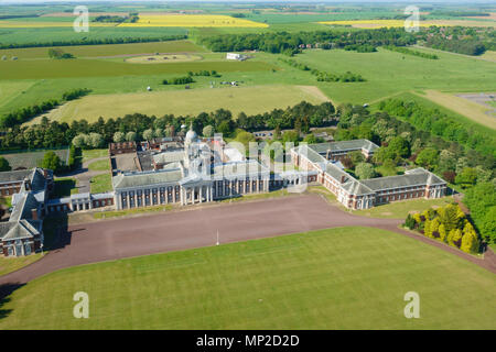 College Hall Officers Mess, CHOM, RAFC Cranwell from above. Sleaford, Lincolnshire, England. Stock Photo