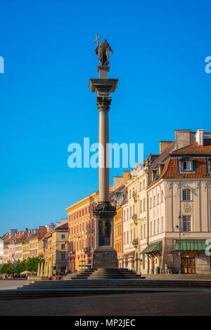 Old Town Warsaw, view of the Sigismund lll Vasa Column looking towards the Royal Way in the historic Old Town quarter of Warsaw, Poland. Stock Photo