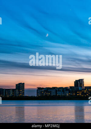 A super moon lights up the sky in Qingzhou City, east China's Shandong ...