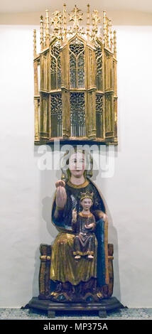 1239 Virgen con el Niño (siglo XIII, Museo Diocesano de Palencia) Stock Photo